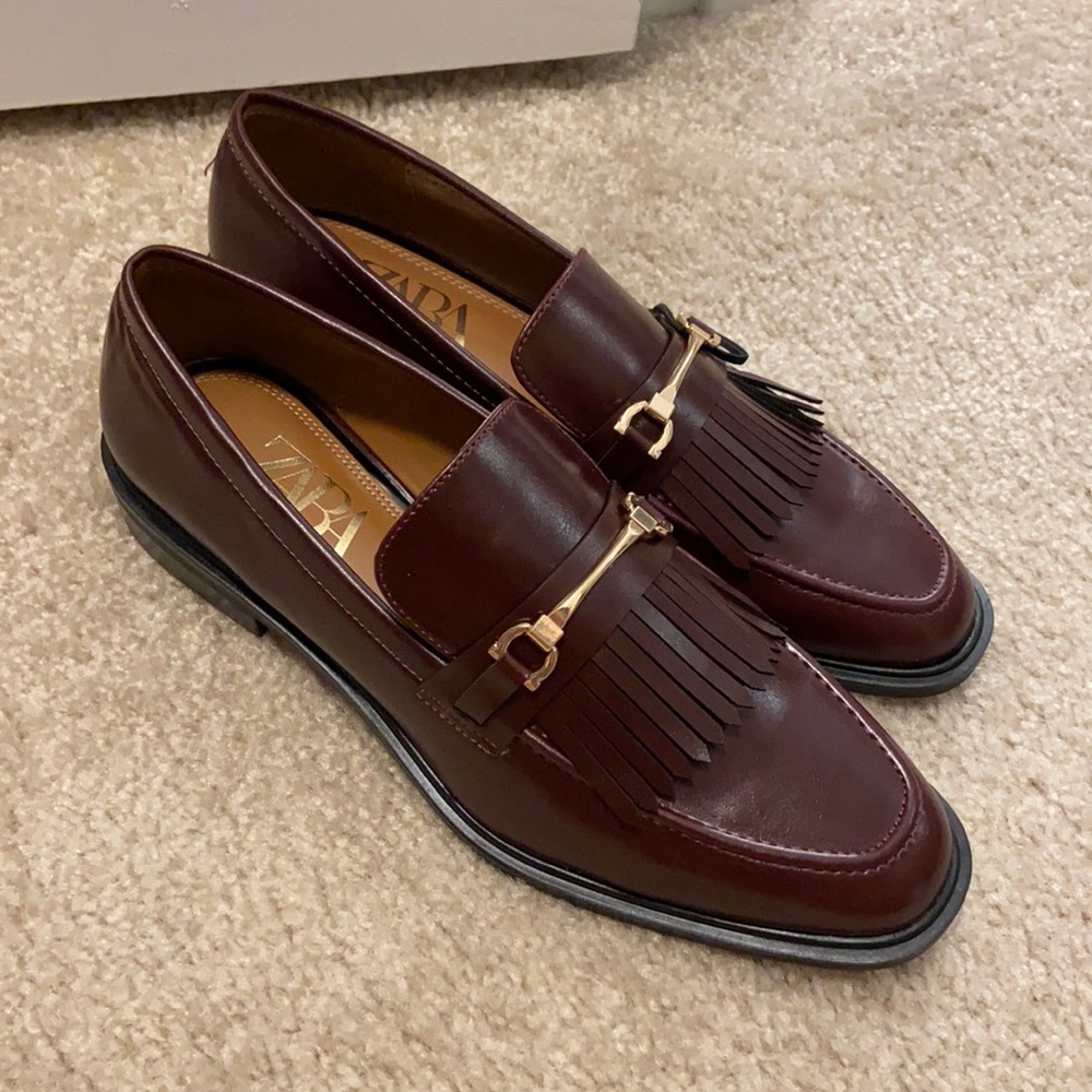 NWOT ZARA burgundy loafers size 7.5